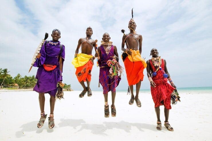 Cultural Encounters & Experiences in Uganda